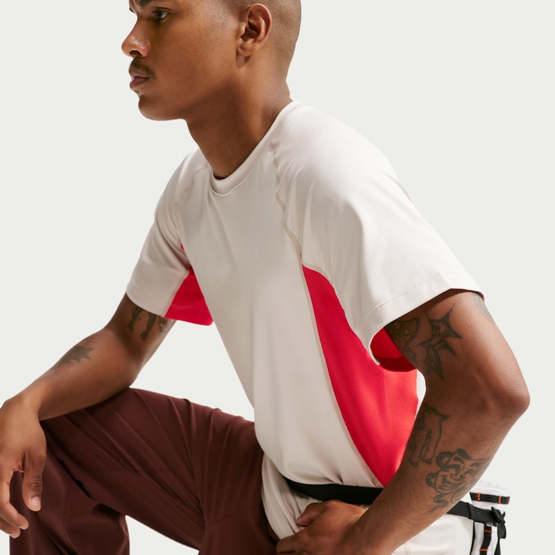 Nike ACG "Wildsee" Dri-FIT Top "Light Orewood Brown & Light Crimson" | Men | | 03 | SPORTSHOWROOM