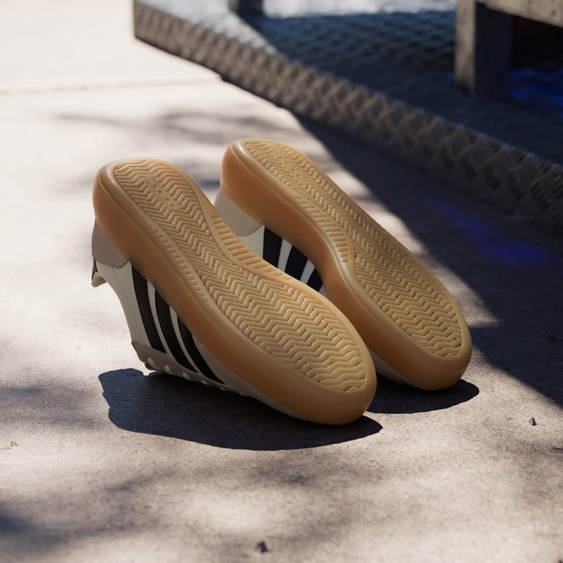 adidas Barreda Decode JR1227 04