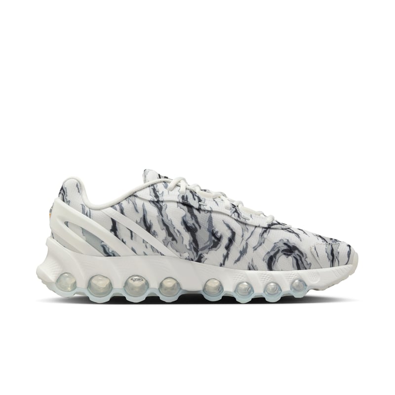 Nike Air Max Dn8 Premium IH0377-100 03