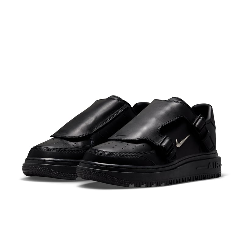 Nike Air Force 1 LX sneakerit "Triple Black" | Miehet | Sportstyle | 05 | SPORTSHOWROOM