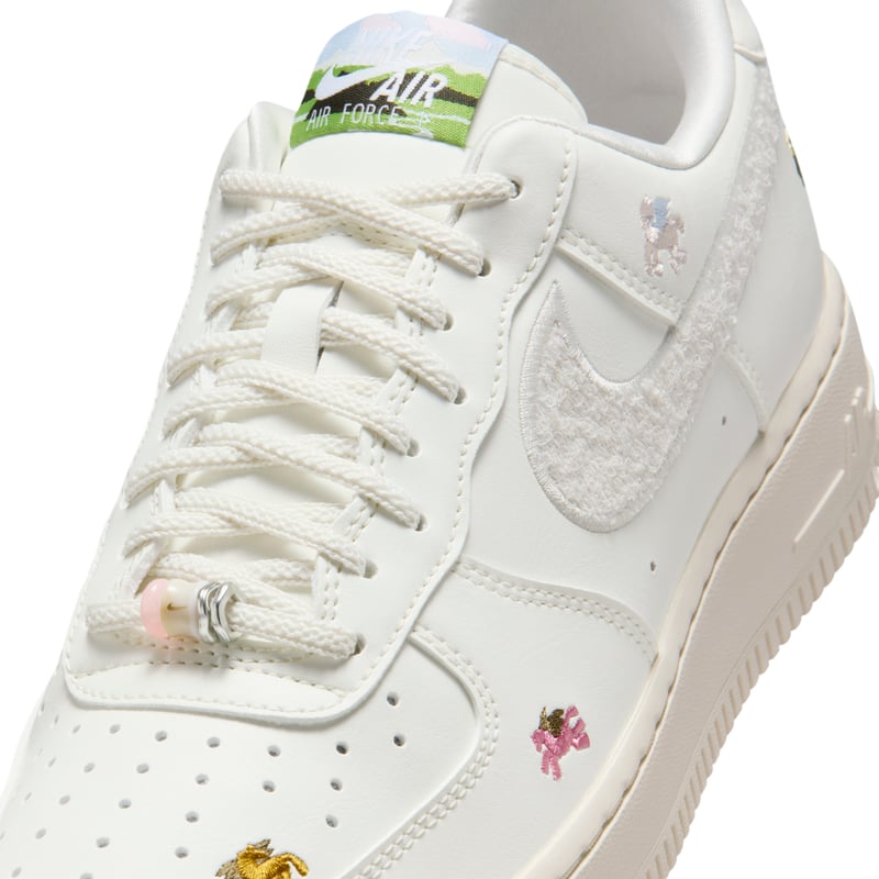 Nike Air Force 1 '07 SE trainers "LNY" | Women | SportStyle | 07 | SPORTSHOWROOM