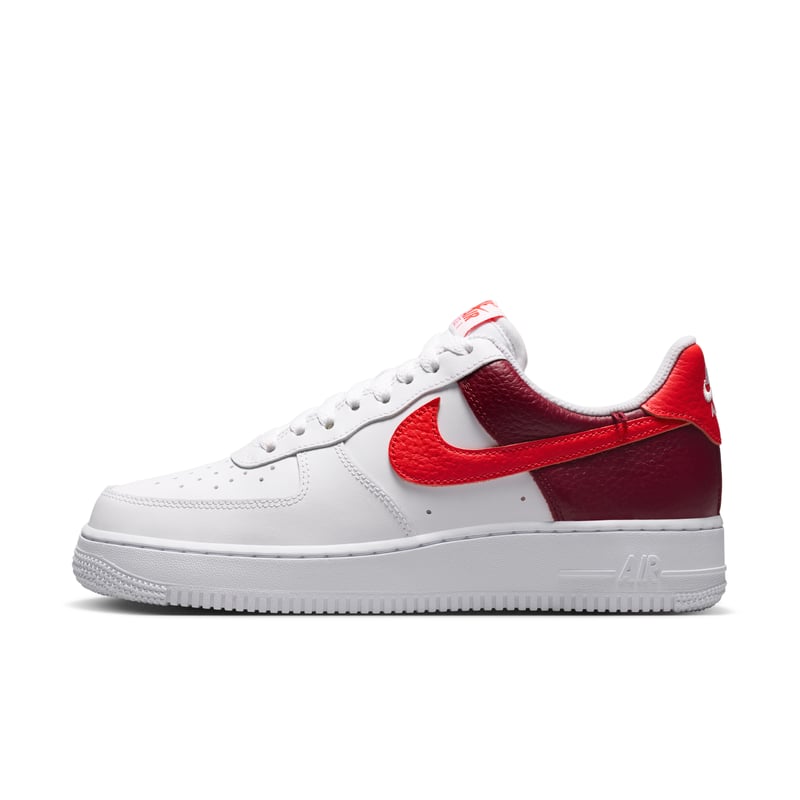 Nike Air Force 1 '07 trainers "White & Light Crimson" | Women | SportStyle | 01 | SPORTSHOWROOM