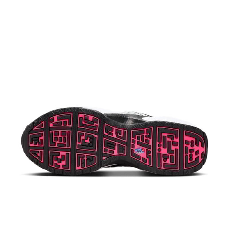 Nike Air Max SNDR FZ2068-600 02
