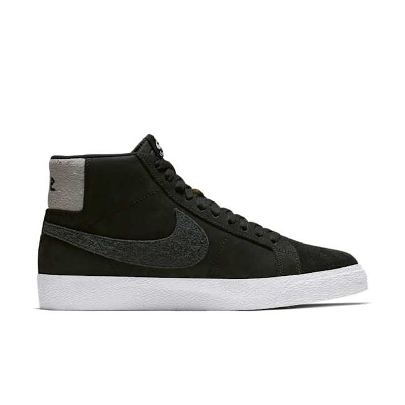 Nike SB Zoom Blazer Mid x Gnarhunters AH6158-001 03