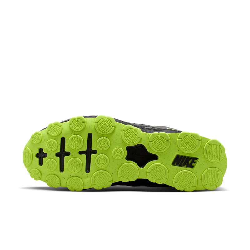 Nike Reax 8 TR 621716-022 02