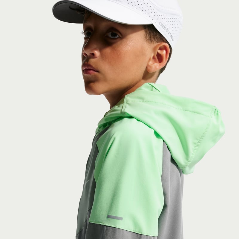 Jacket Nike Miler Repel "Smoke Grey" | Enfant | Course à pied | 02 | SPORTSHOWROOM