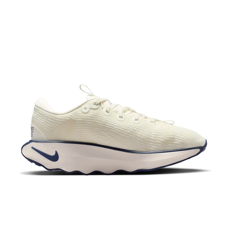Scarpe Nike Motiva "Sail & Coconut Milk" | Donna | | 03 | SPORTSHOWROOM