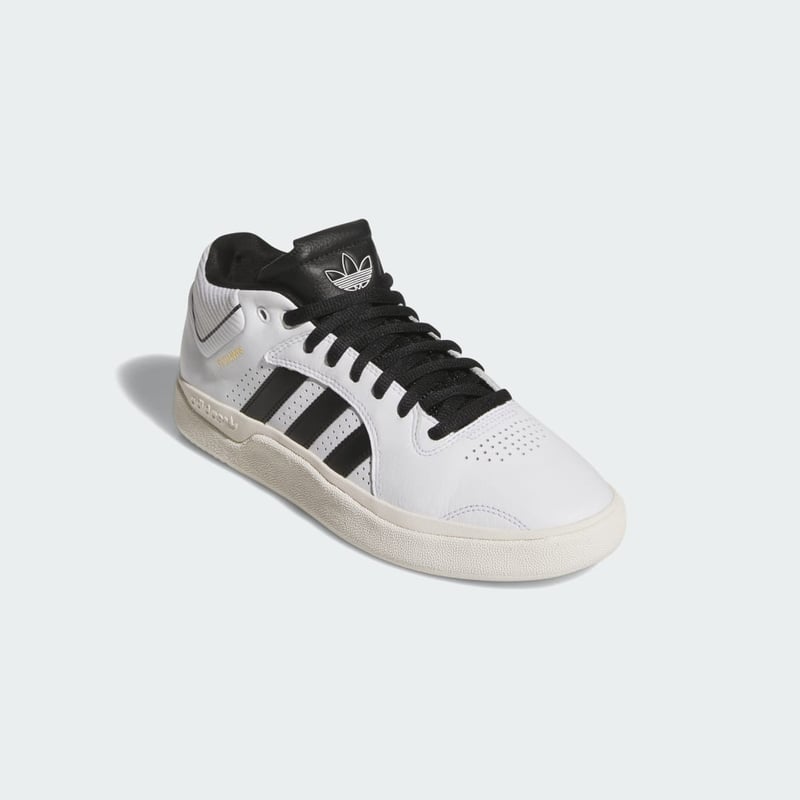 adidas Tyshawn JQ1134 04