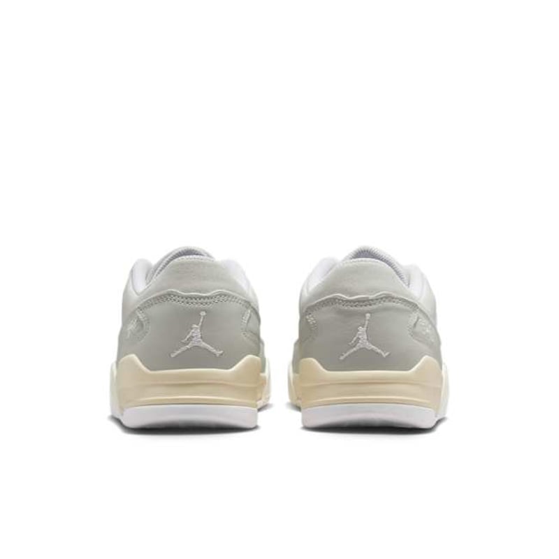 Jordan Flight Court IH4487-072 06