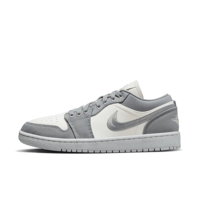 Jordan 1 Low SE DV0426-012 01