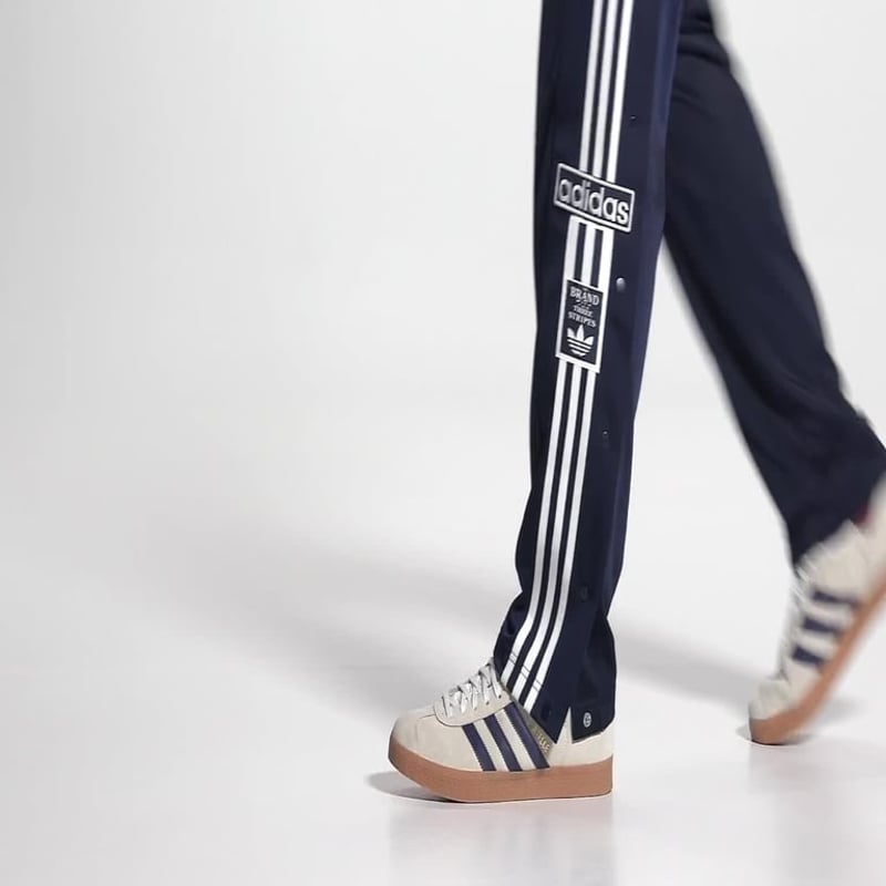 adidas Gazelle IE0546 02