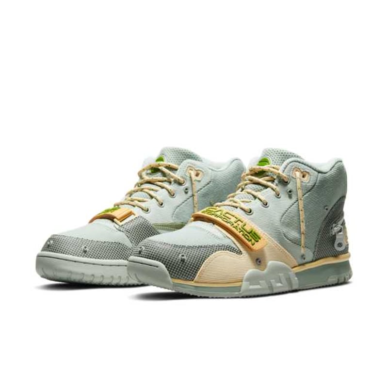 Nike Air Trainer 1 x Travis Scott DR7515-001 05
