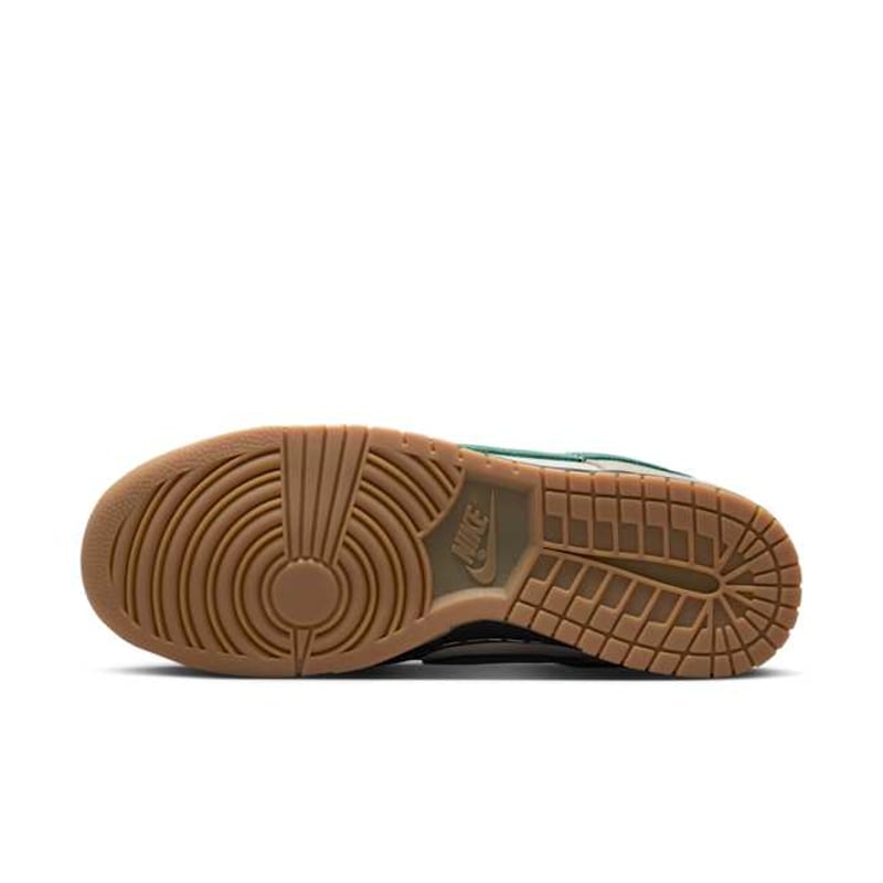 Nike Dunk Low HQ3483-104 02