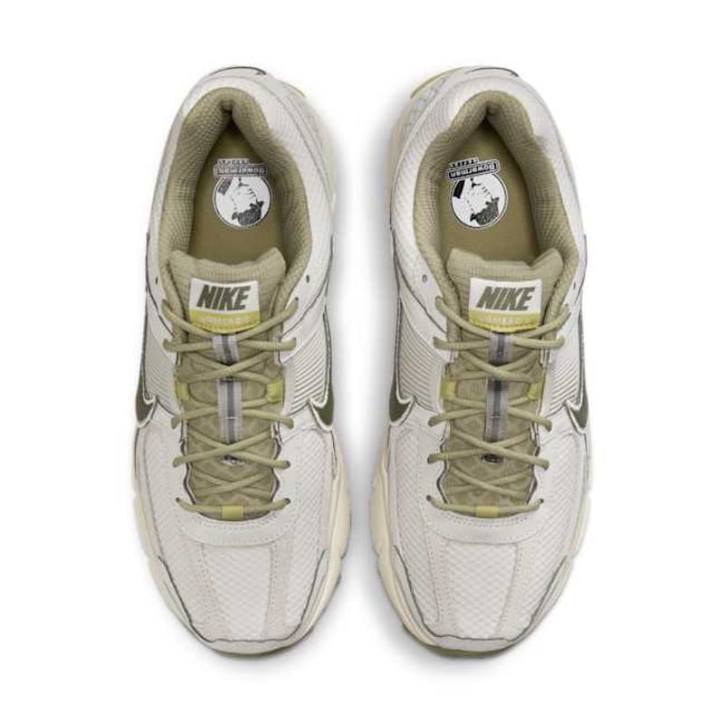 Nike Zoom Vomero 5 FV0397-001 04