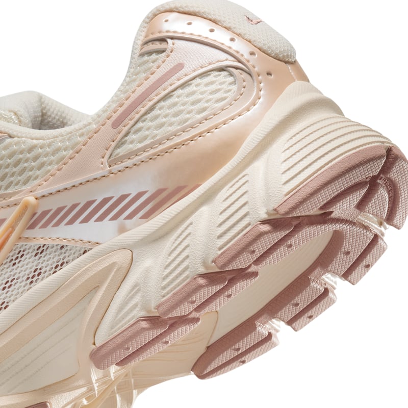Nike V5 RNR IH5088-001 08