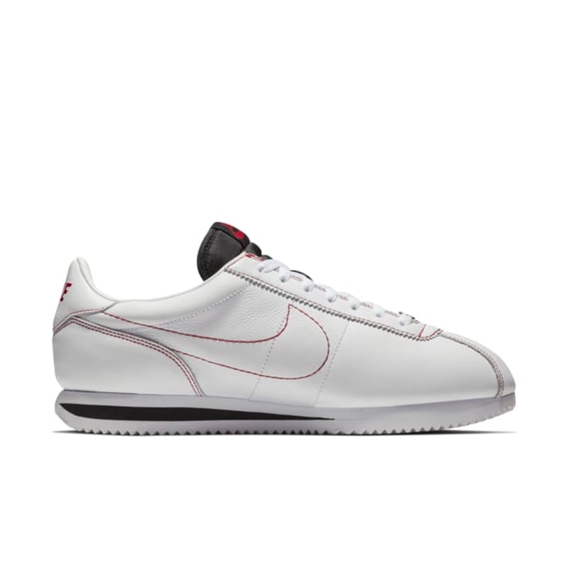 Nike Cortez x Kendrick Lamar AV8255-106 03