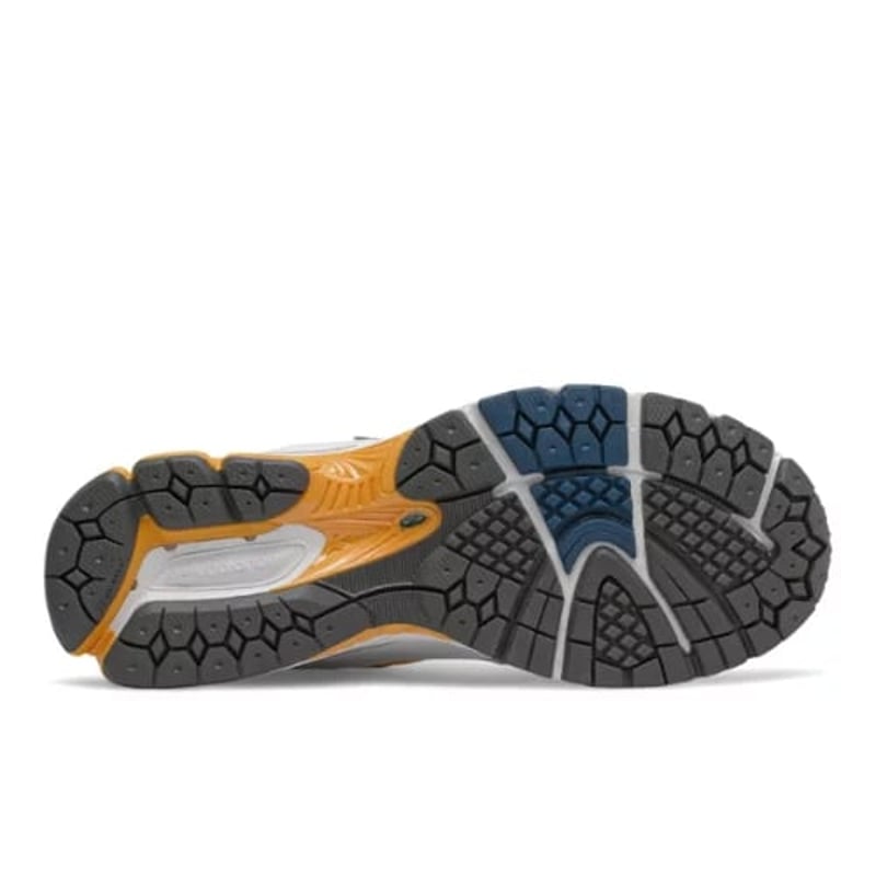 New Balance 2002R M2002RLA 04