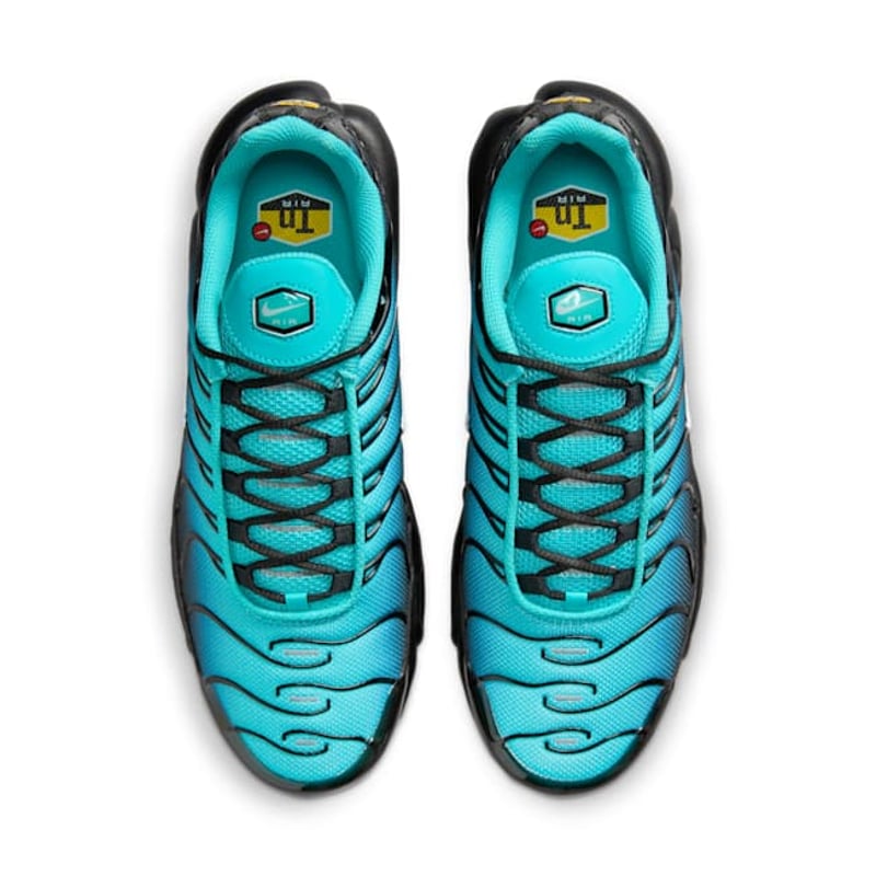 Nike Air Max Plus DM0032-401 04