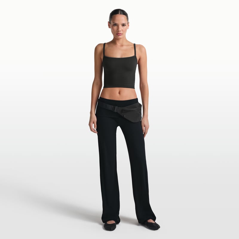 NikeSKIMS Ribbed Seamless Cami IU8297-054 04