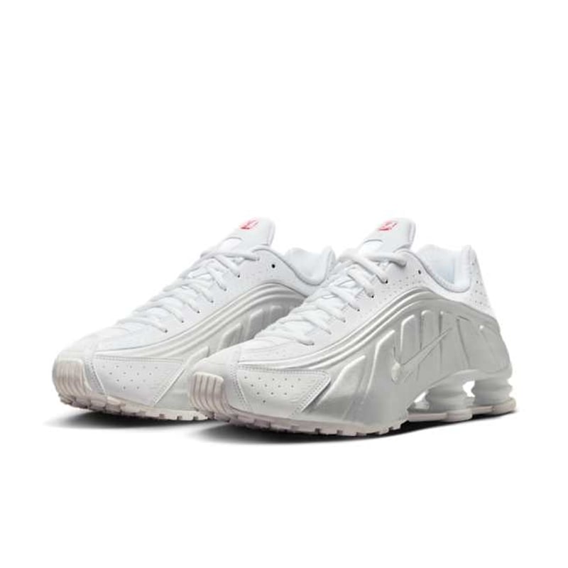 Nike Shox R4 HQ1988-101 05