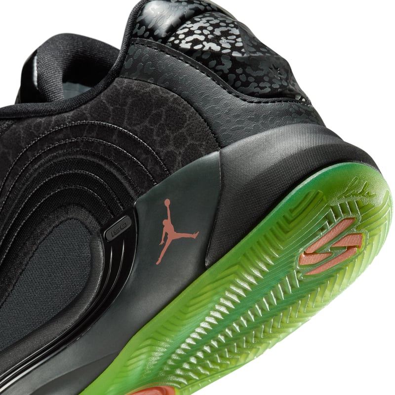 Jordan Luka 4 IO0204-001 08