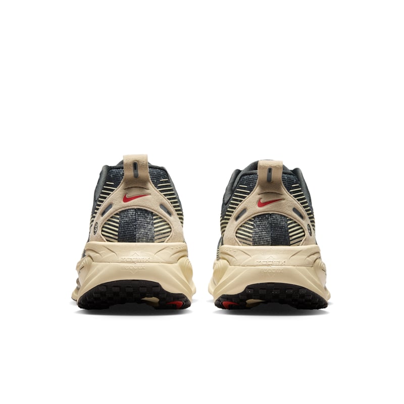 Nike Vomero 18 IH4114-140 06