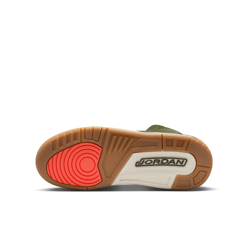 Jordan 3 Retro DM0967-202 02