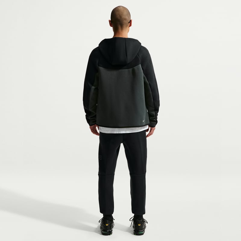Nike Tech Fleece Windrunner IQ1013-010 05