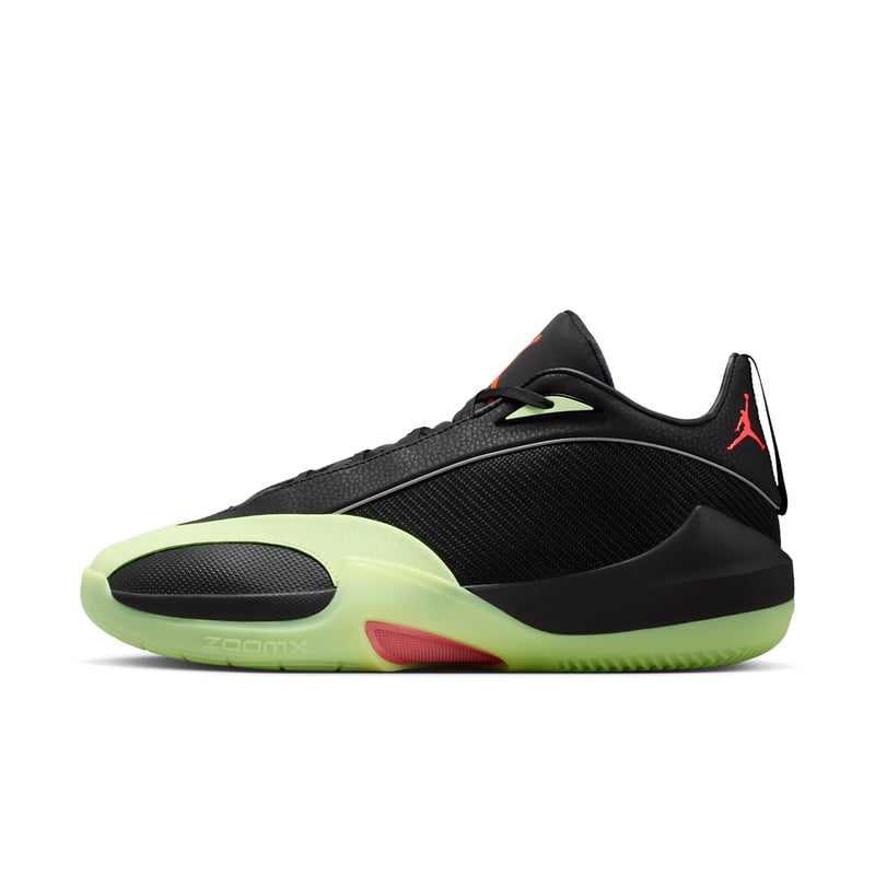 Jordan Triangle Basketballschuhe "Black & Barely Volt" | Herren | Basketball | 01 | SPORTSHOWROOM