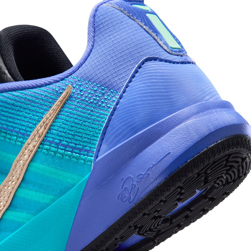 Nike Sabrina 3 IQ0831-500 08