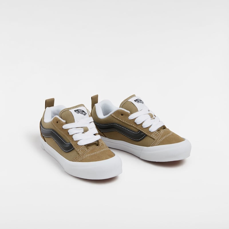 Vans Knu Skool VN000CYUBIQ 02