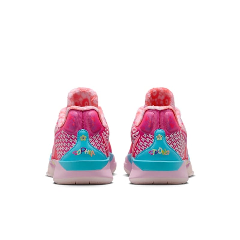 Nike Sabrina 2 x Doernbecher Freestyle IB6103-920 06