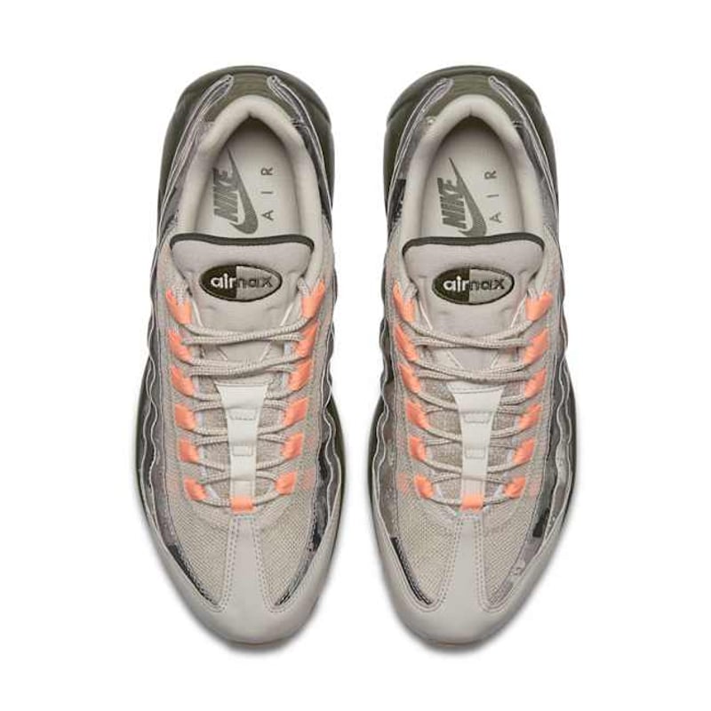 Nike Air Max 95 Essential AQ6303-001 04