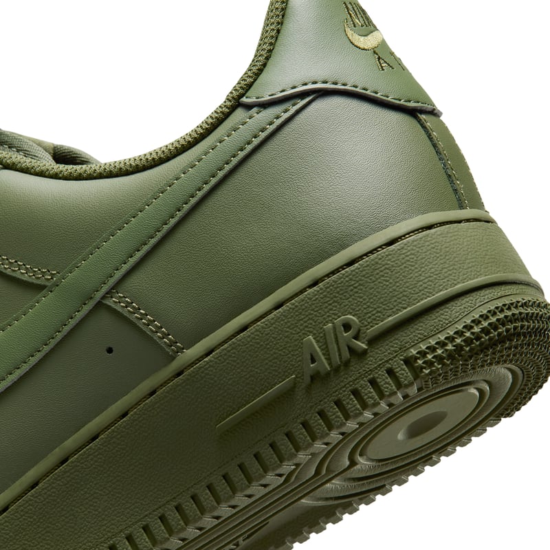 Zapatillas Nike Air Force 1 '07 "Army Olive" | Hombre | Estilo deportivo | 07 | SPORTSHOWROOM