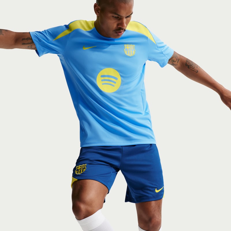 Nike F.C. Barcelona Strike Fourth Dri-FIT FZ1350-413 03