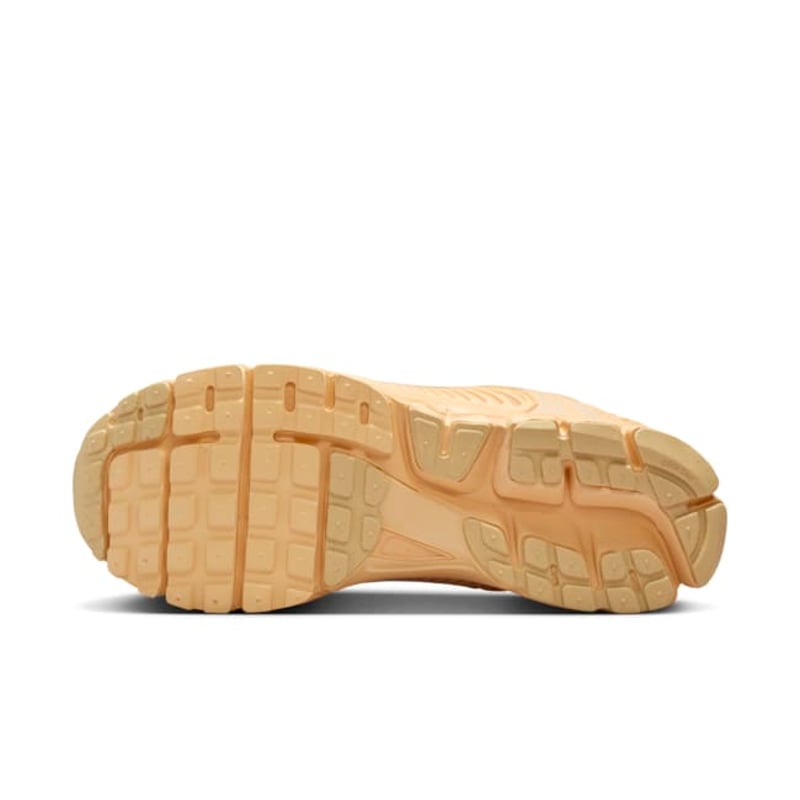 Nike Zoom Vomero 5 HF5493-200 02