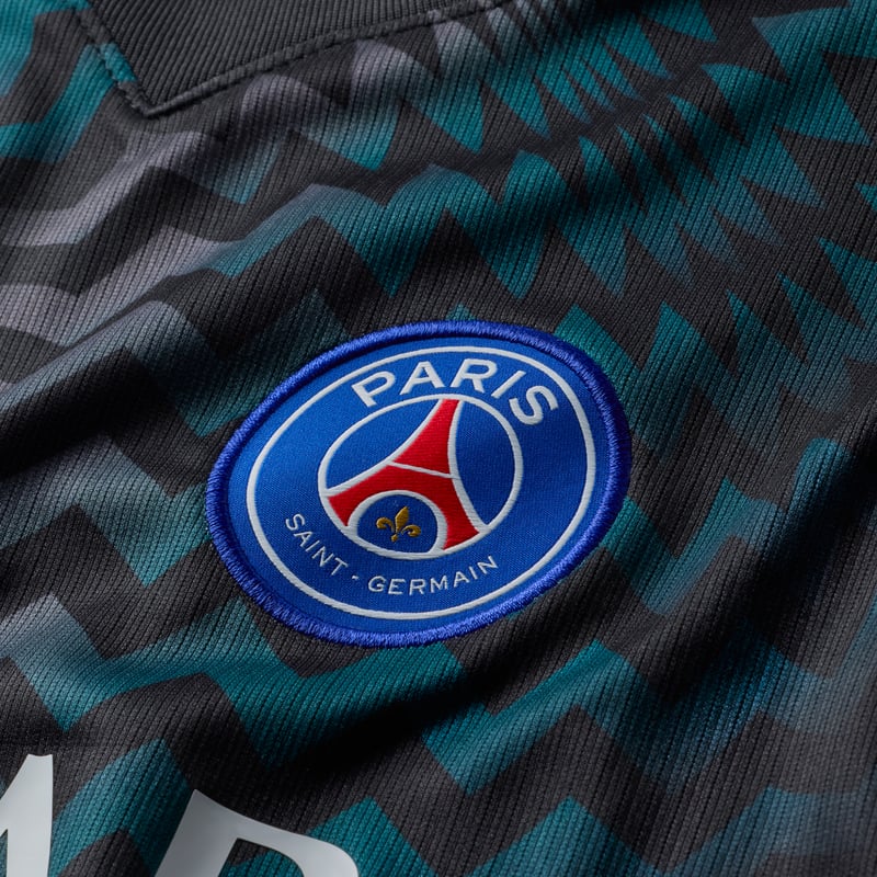 Nike Paris Saint-Germain 2026/27 Stadium Goalkeeper Dri-FIT Replica II3616-011 08