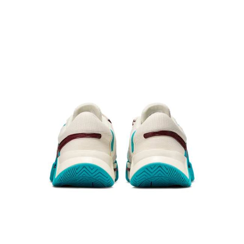 Nike GP Challenge 1 Premium HJ6651-300 06