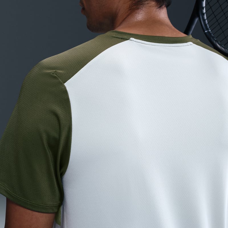 NikeCourt Advantage FZ9845-222 02