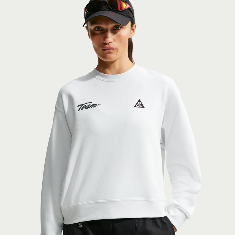 Nike ACG "Tuff Fleece" Crew-Neck Sweater "Summit White" | Women | | 01 | SPORTSHOWROOM