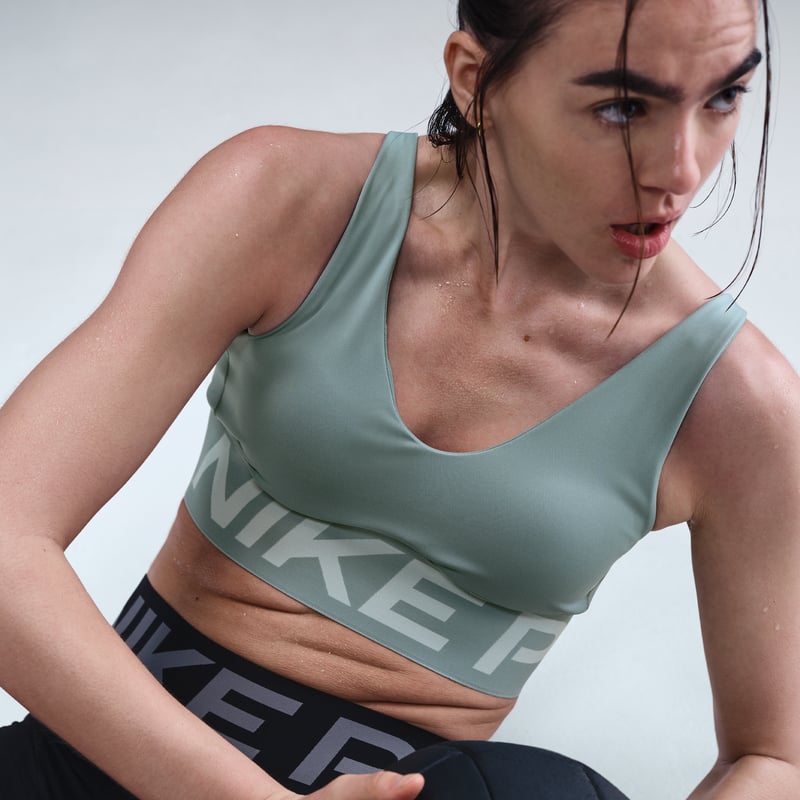 Nike Pro Indy Plunge HF7324-017 03
