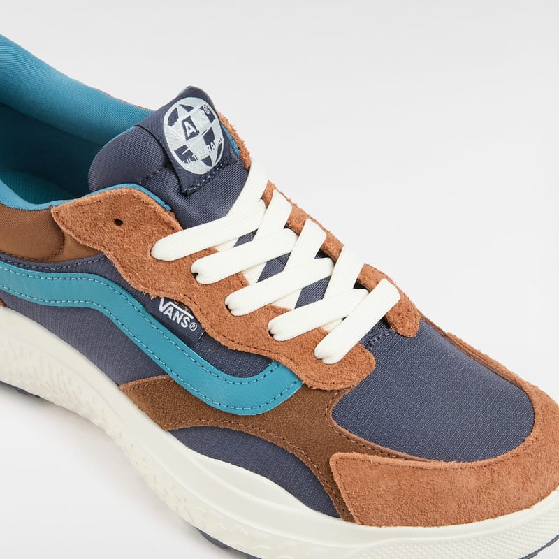 Vans MTE UltraRange Neo VR3 VN000CWERML 04