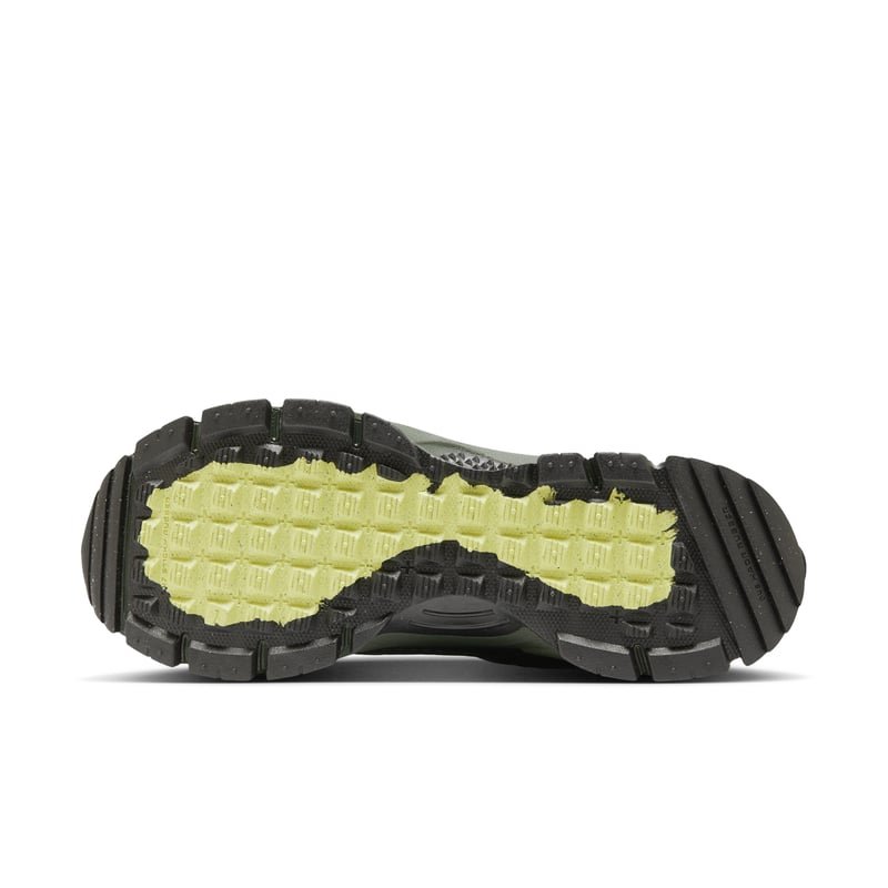 Nike Zoom Vomero Roam FV2295-300 02