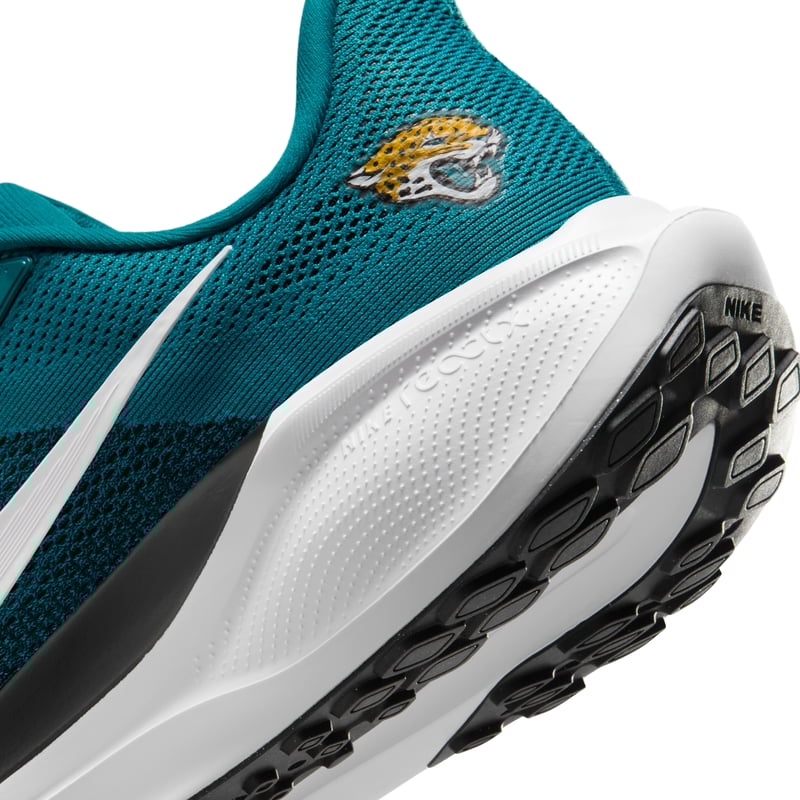 Nike Pegasus 41 x NFL IB3196-400 08