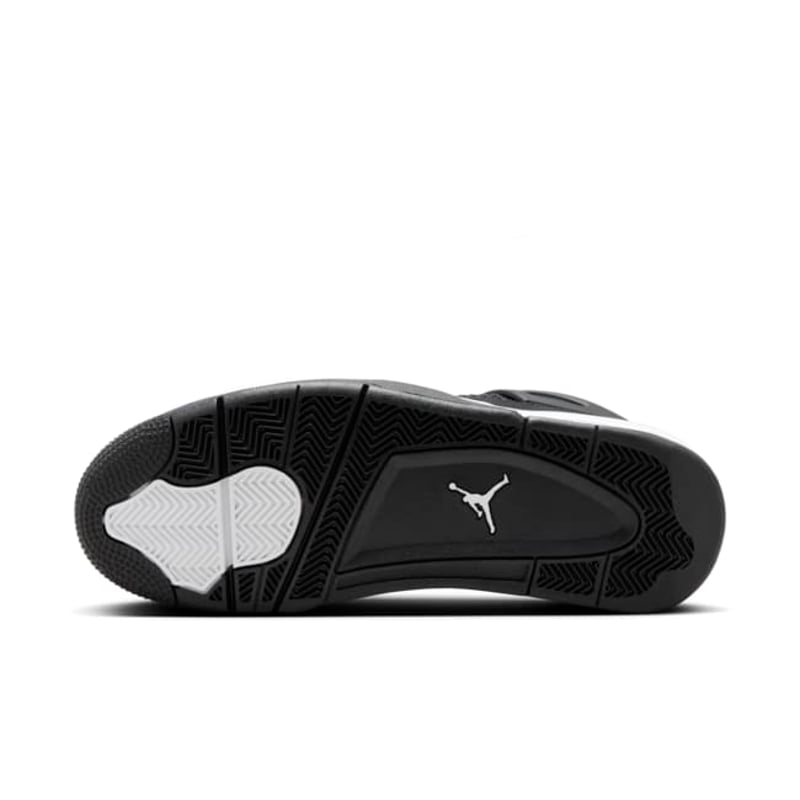 Jordan 4 Retro FQ8138-001 02