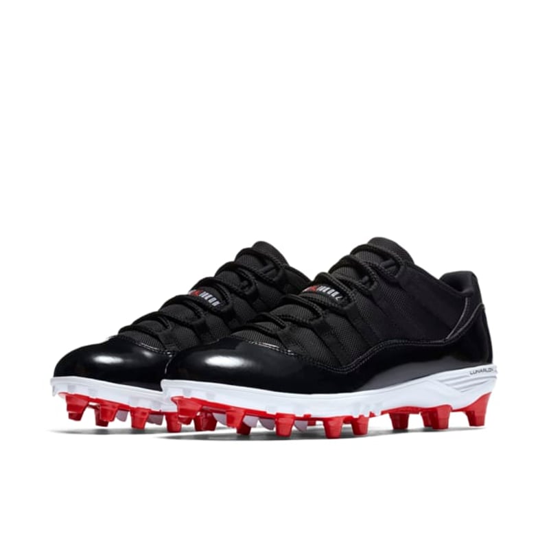 Jordan 11 Retro Low Cleat AO1560-010 04