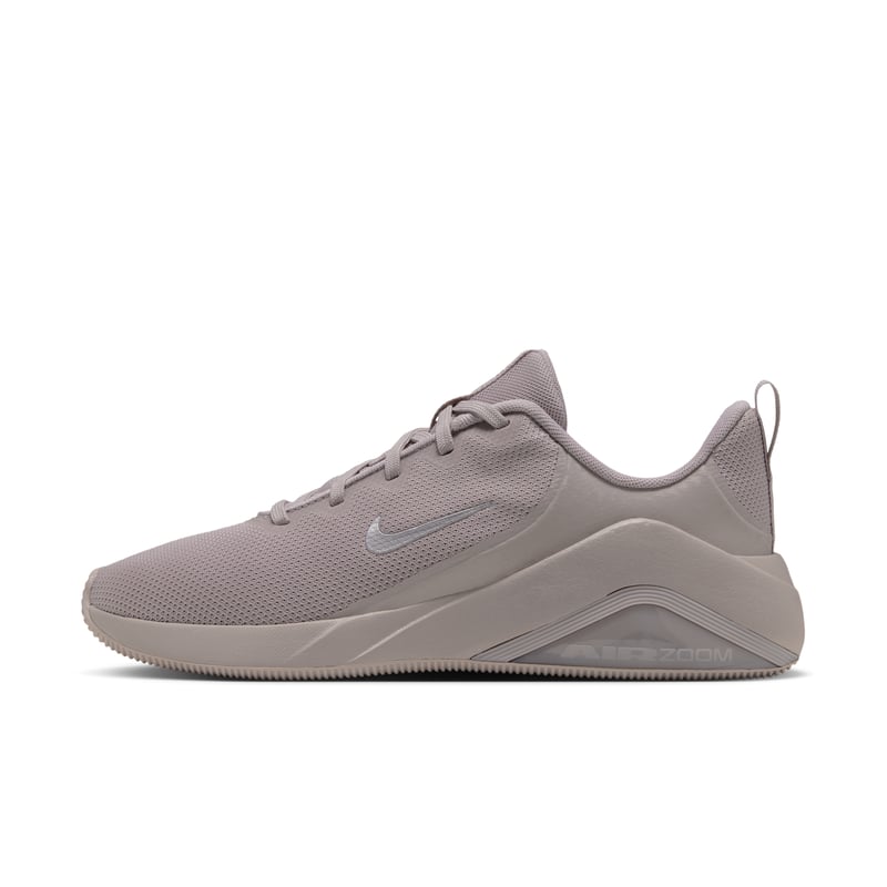 Nike Bella 7 Trainingsschuhe "Platinum Violet & Metallic Silver" | Damen | Training | 01 | SPORTSHOWROOM