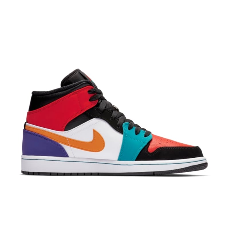 Jordan 1 Mid 554724-125 03