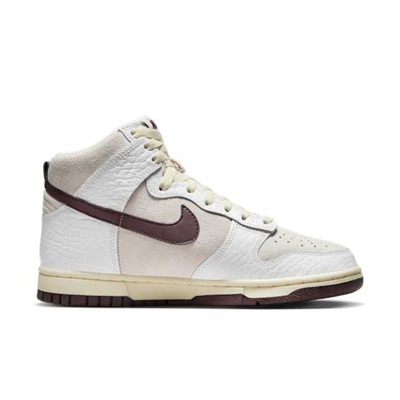 Nike Dunk High FB8482-100 03