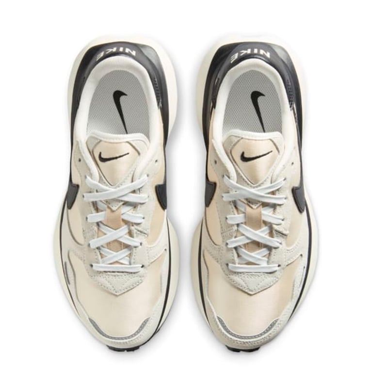 Nike Phoenix Waffle FD2196-100 05